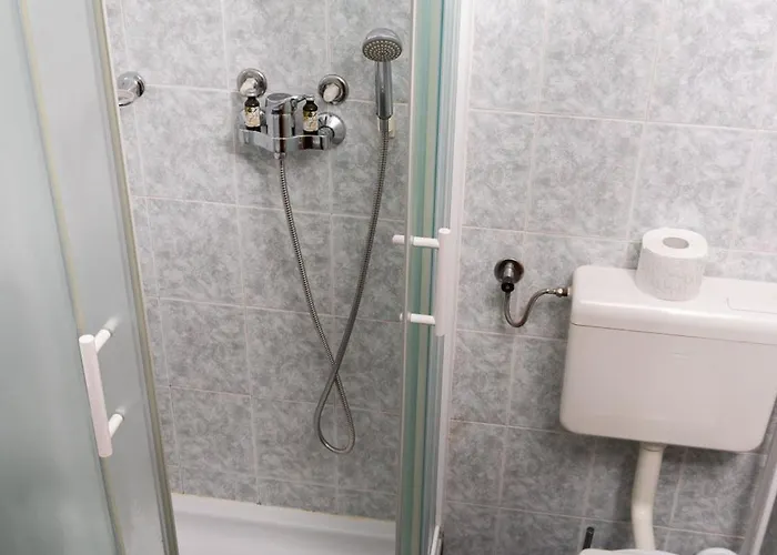 Spenko 3* קמניק