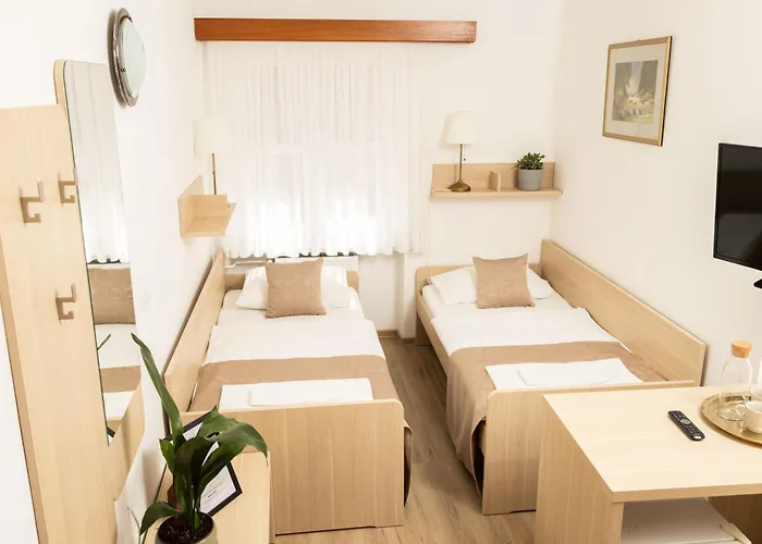 בית הארחה Spenko 3*